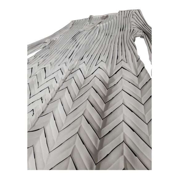 NWT Chico's Pleated 3/4 Bell Sleeve Cardigan Jacket Travelers  Women's SZ 8/10 M - Picture 8 of 13